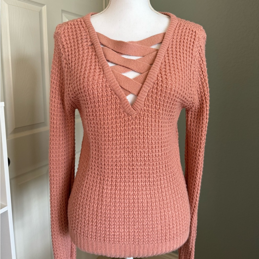 Cross Cross, V neck, cleavage, pink / mauve sweater
